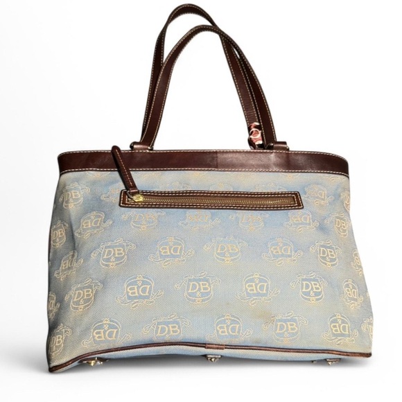 Dooney & Bourke East West Canvas / Leather Trim Donegal Crest Tote Shoulder Bag - Picture 2 of 16